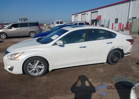 2015 Nissan Altima 2.5 Sl z USA, uszkodzony, nr VIN 1N4AL3AP5FN381192